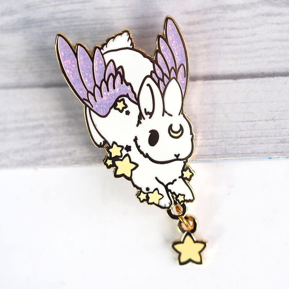 Star Chaser Bowing Bunny - Metal Enamel Pin