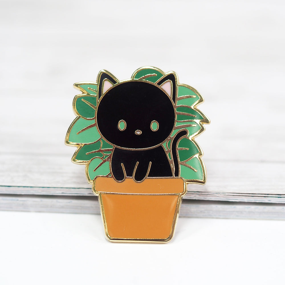 
            
                Load image into Gallery viewer, Plant Cat (black) - Metal Enameled Pin
            
        