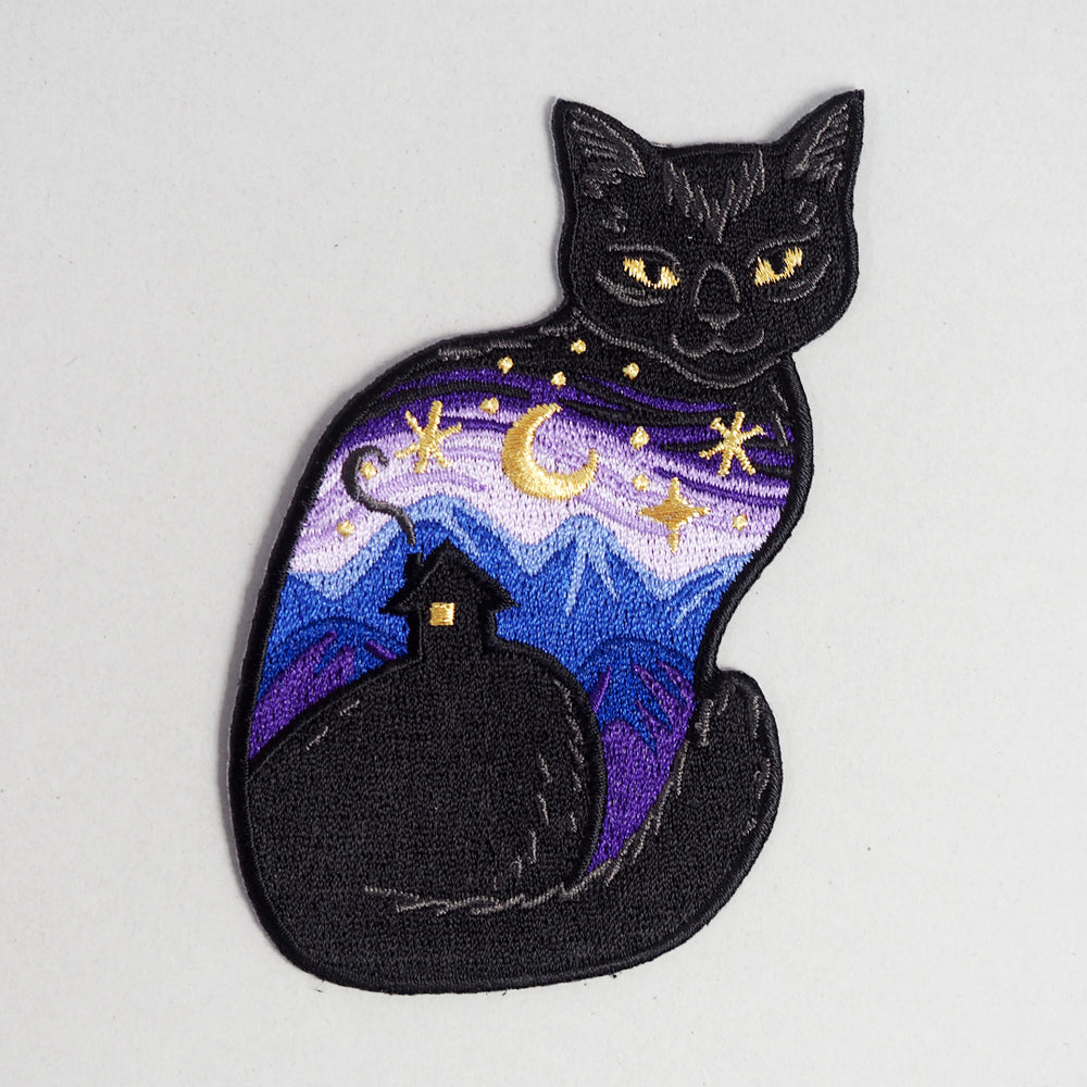 
            
                Load image into Gallery viewer, Twilight Cat - Iron-On Patch
            
        