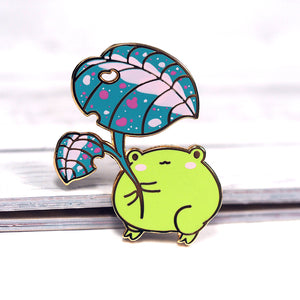 Leaf Umbrella Frog - Metal Enameled Pin