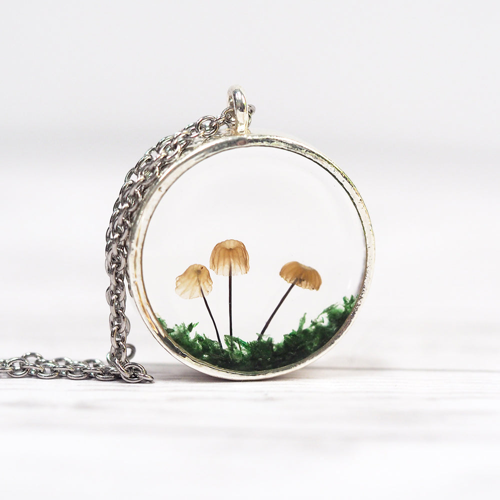 
            
                Load image into Gallery viewer, Mushroom Curiosity Pendant - Fungi Trio Silver
            
        