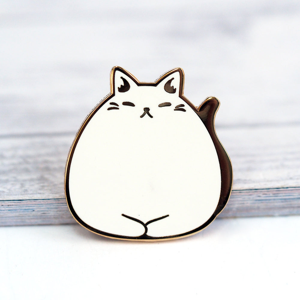 Sleepy Cat - Metal Enamel Pin - White Cat