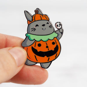 Totoro Pumpkin - Metal Enamel Pin