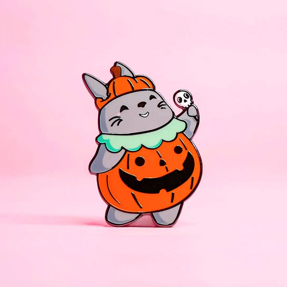Totoro Pumpkin - Metal Enamel Pin