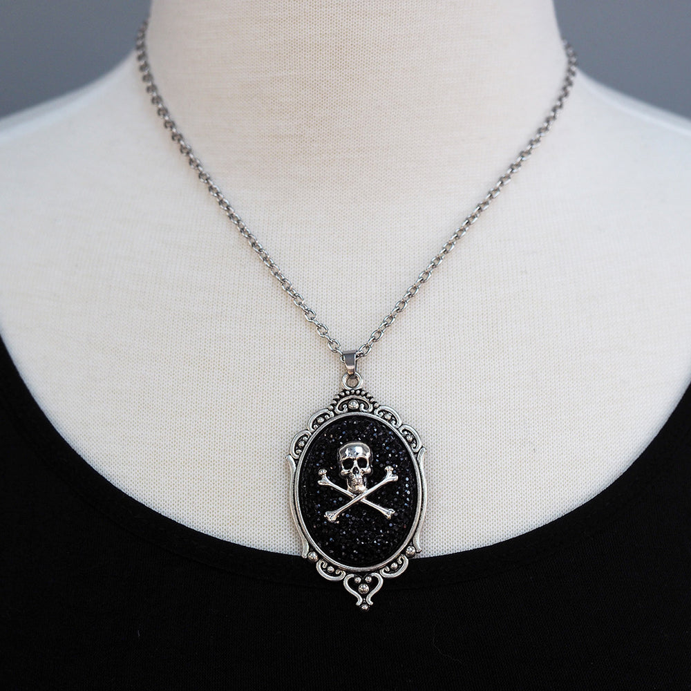 
            
                Load image into Gallery viewer, Skull and Crossbones Cameo Necklace
            
        