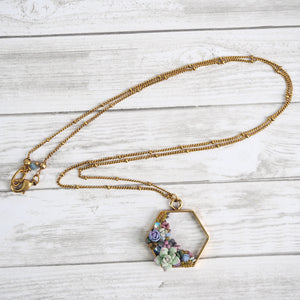 
            
                Load image into Gallery viewer, Succulent Wreath Hexagon Necklace
            
        