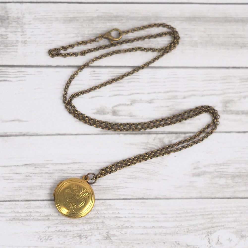 Thread Spool Vintage Locket Necklace - Red
