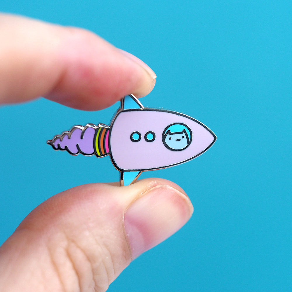 Spaceship Kitty!- Metal Enameled Pin
