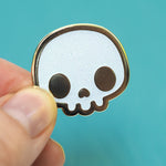 Glitter Skull - Glitter Metal Enameled Pin