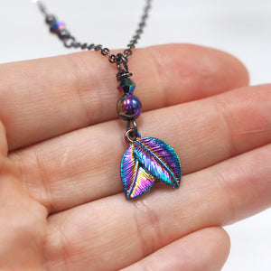
            
                Load image into Gallery viewer, Fairy Leaves Necklace
            
        