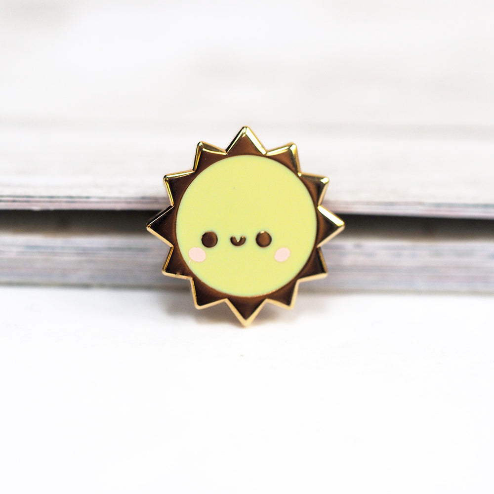 Kawaii Sun - Mini Metal Enameled Pin