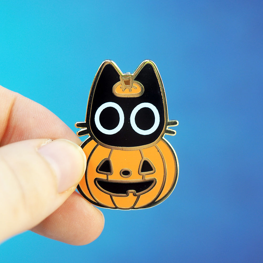 Pumpkin Cat - Metal Enameled Pin