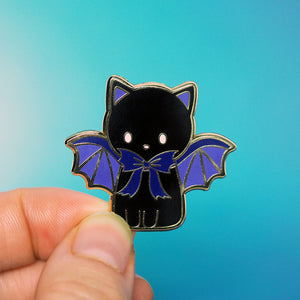 
            
                Load image into Gallery viewer, Bat Cat - Metal Enameled Pin
            
        