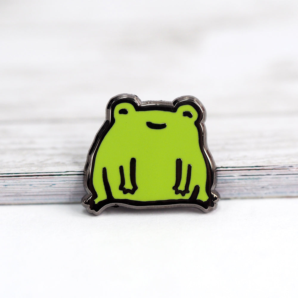 misomomo Happy Little Frog - Metal Enameled Pin